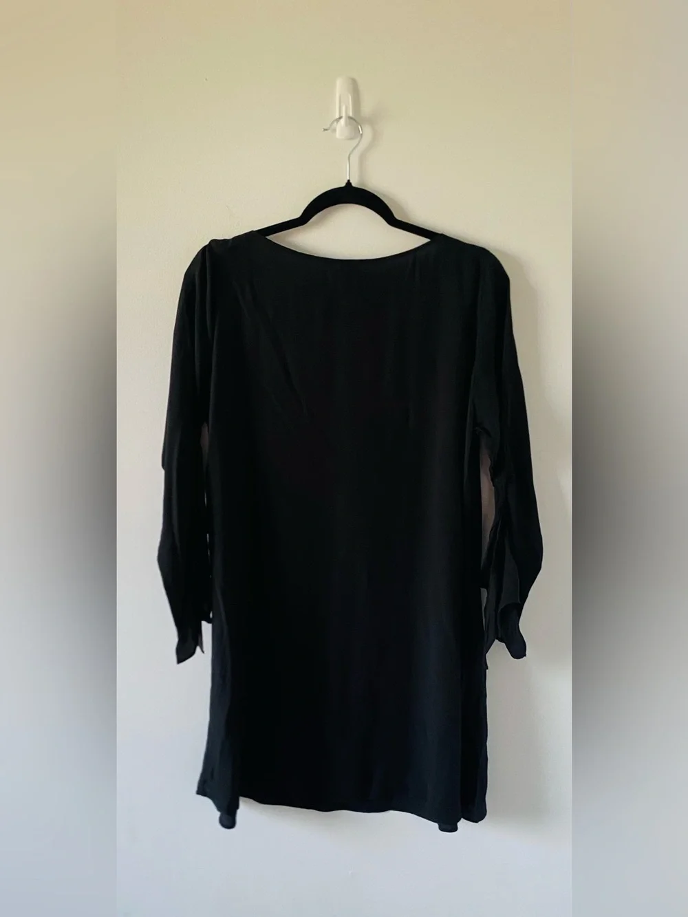 Uniqlo Black Long Splice Sleeve Tunic Size M Whimsigoth Goth Minimalist Basics